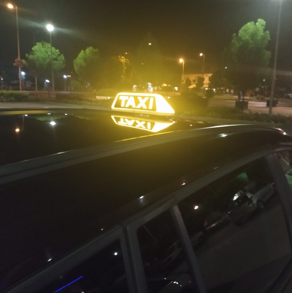 zamárdi taxi 2